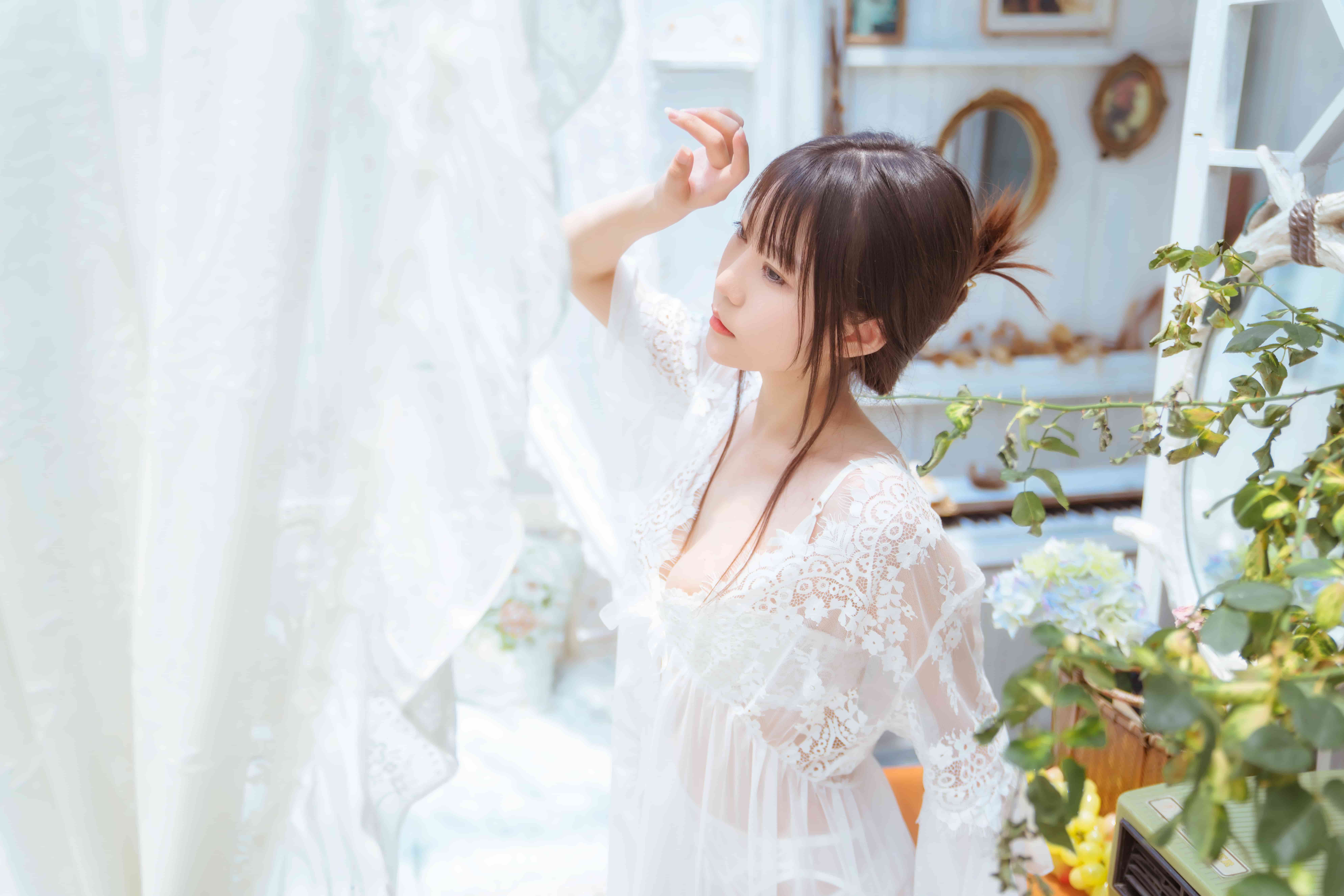 香草喵露露-玻璃房少女[79P-1.13G]